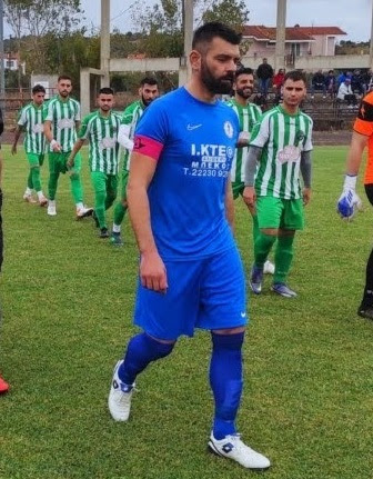 Στο γύψο το πόδι του Βασ. Καρατζά 