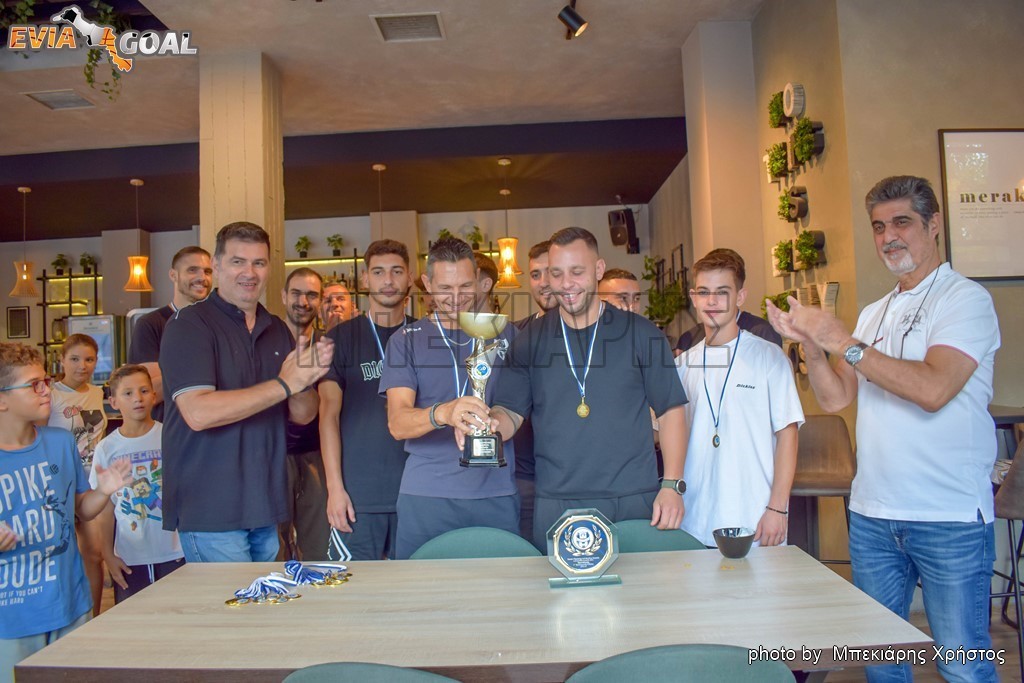 Απονομή πρωταθλήματος στον Πανηλιακό  