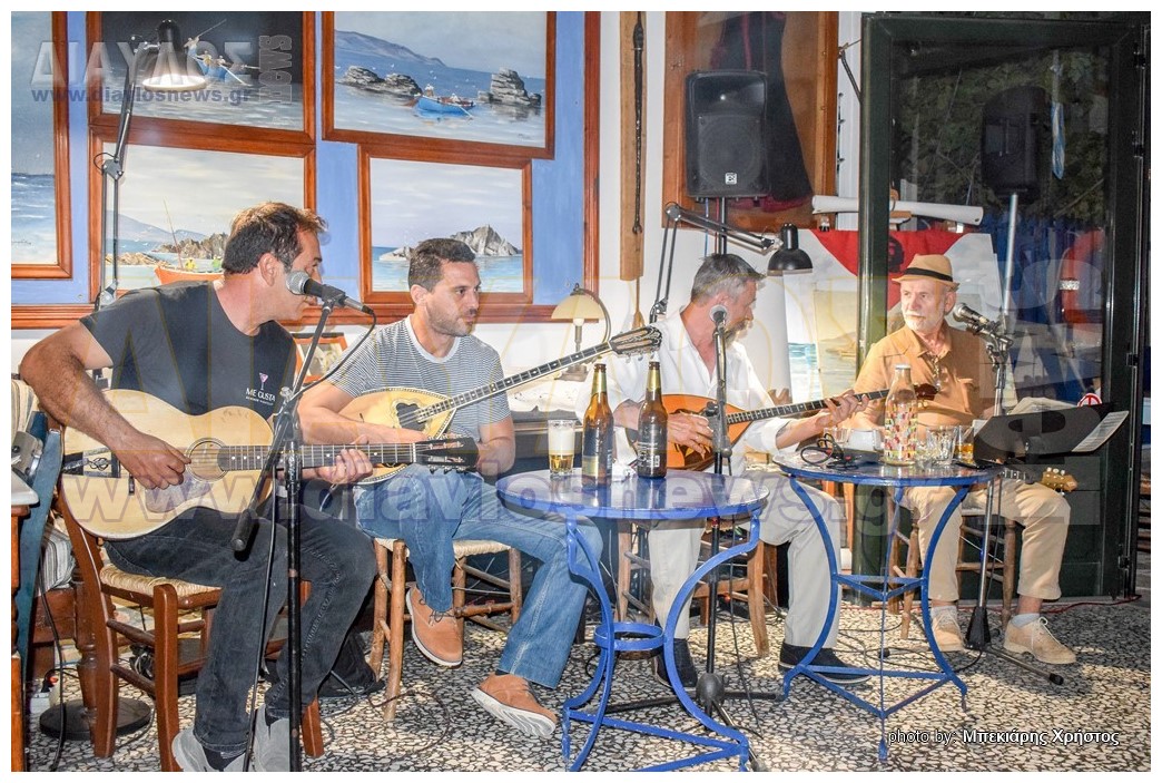 Γιώργος  Τζώρτζης & Στέφανος Σελίμης τραγούδησαν στη ΛΑΓΟΥΔΕΡΑ