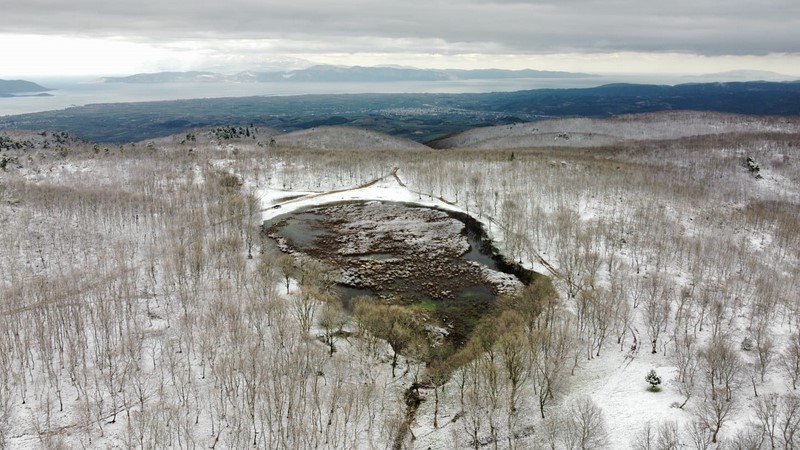 Τα πρώτα χιόνια στο Δήμο Ιστιαίας - Αιδηψού