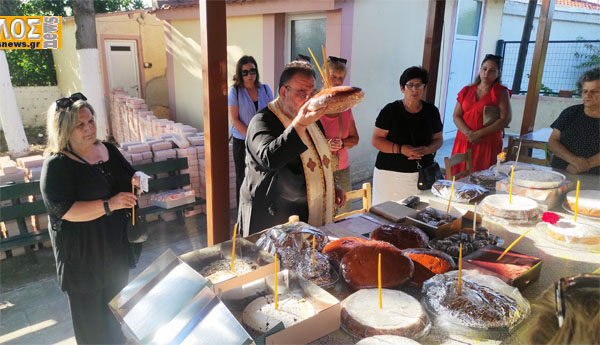 Γιόρτασαν τον Άγιο Φανούριο και ευλόγησαν Φανουρόπιτες στο Τσιφλίκι της Ιστιαίας