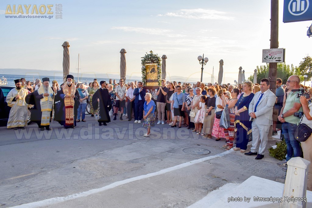 ΠΑΝΑΓΙΑ η Λιμνιά: ΦΩΤΟΡΕΠΟΡΤΑΖ απο τη Λιτάνευση της Ιεράς Εικόνας